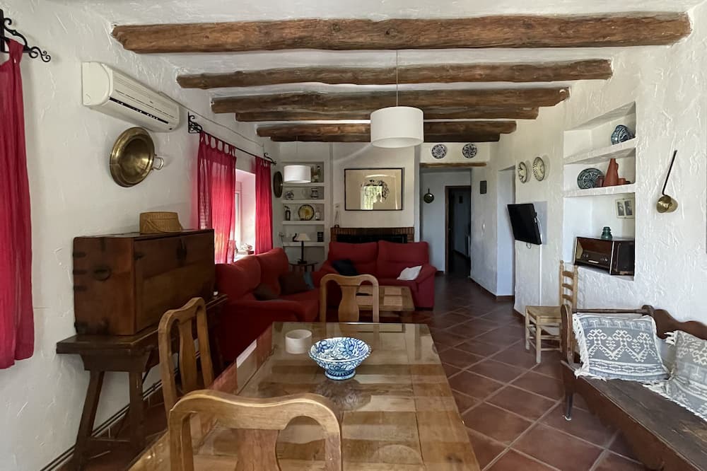 Photo of Livingroom in Quesada