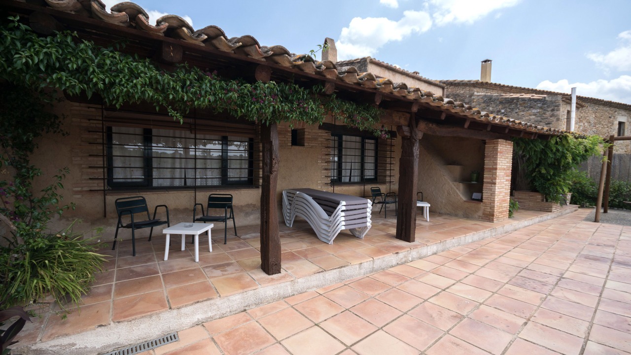Photo of Outdoor in Llampaies