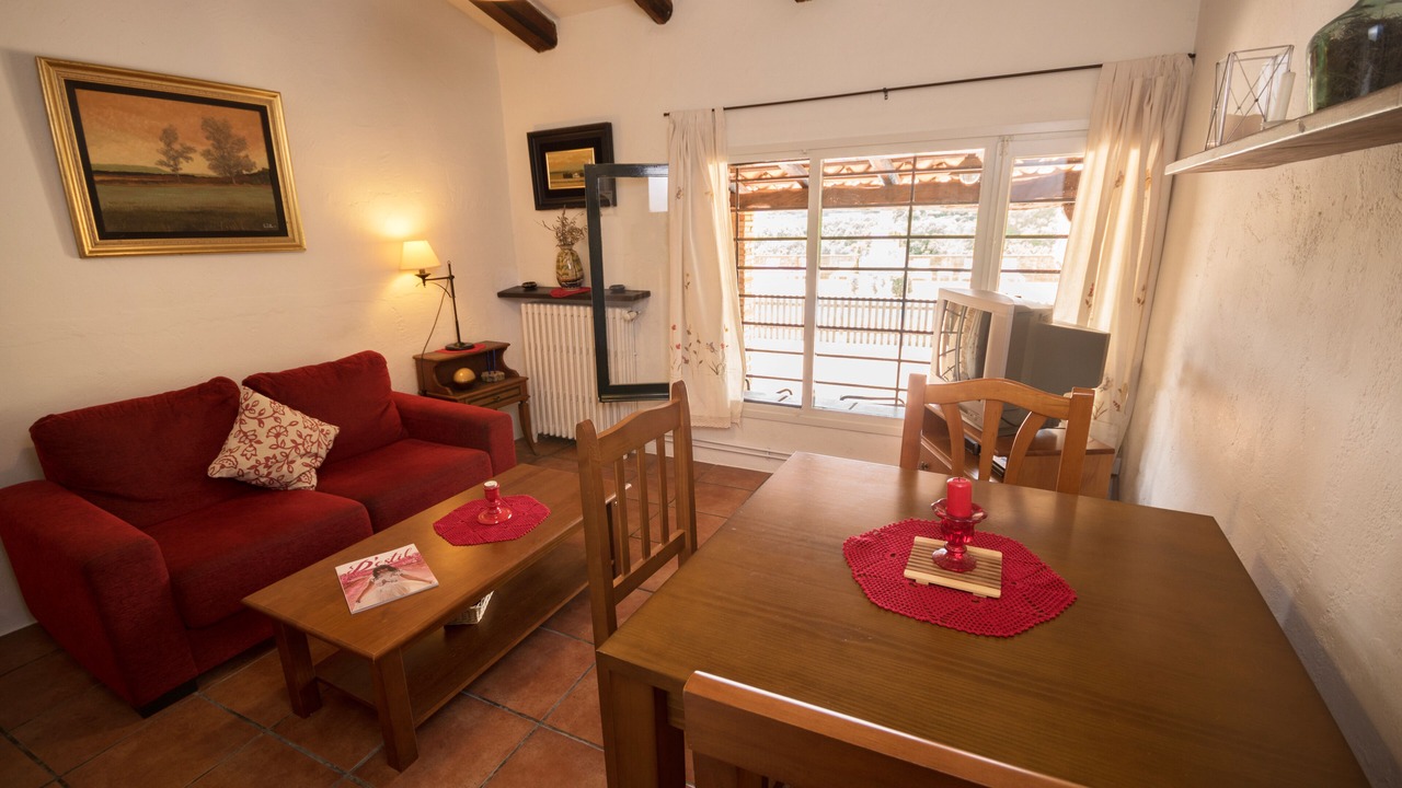 Photo of Livingroom in Llampaies