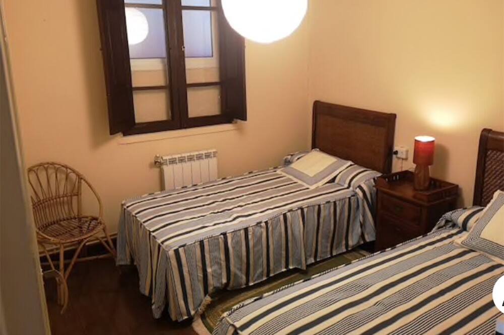 Photo of Bedroom in Mino