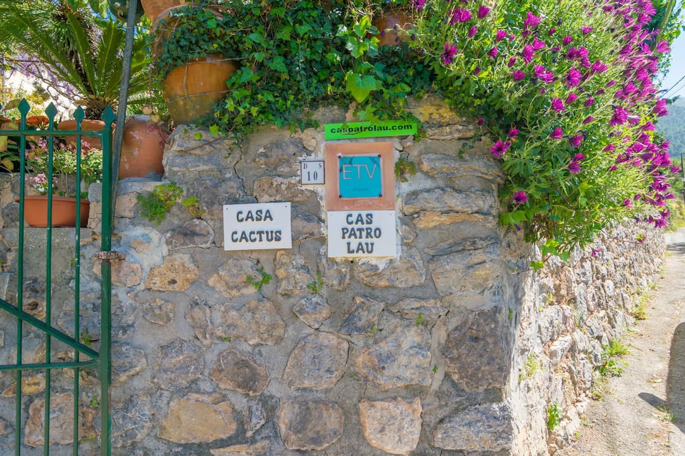 Photo of Outdoor in Biniaraix