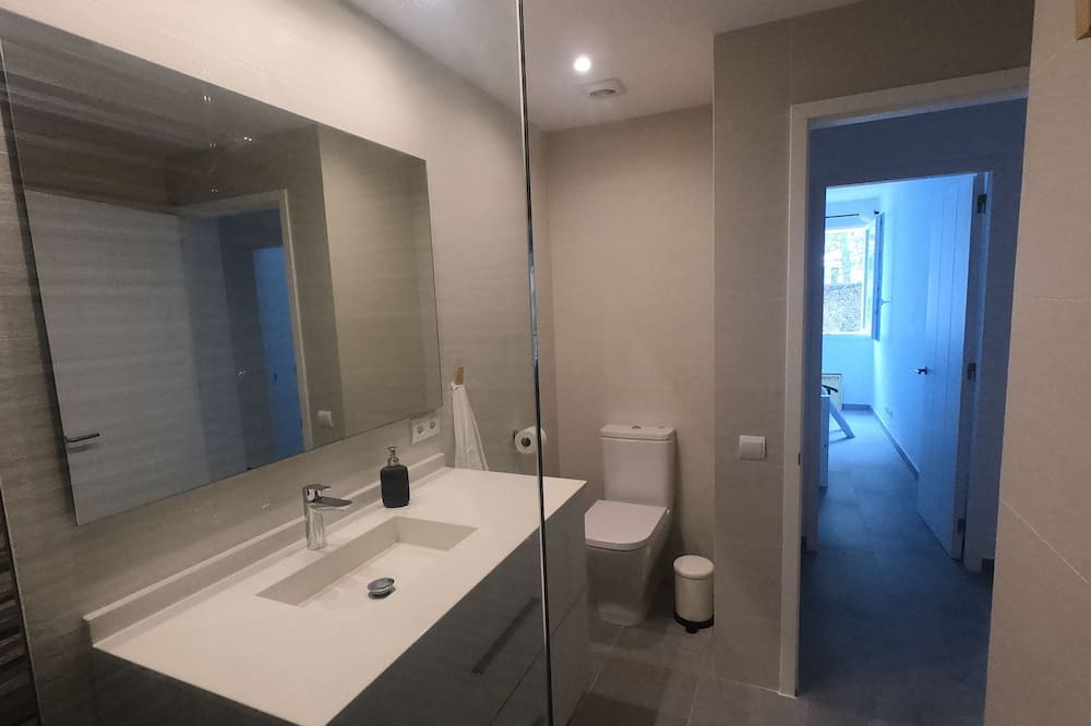 Photo of Bathroom in Cadaques
