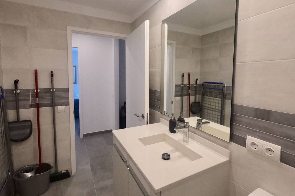 Photo of Bathroom in Cadaques