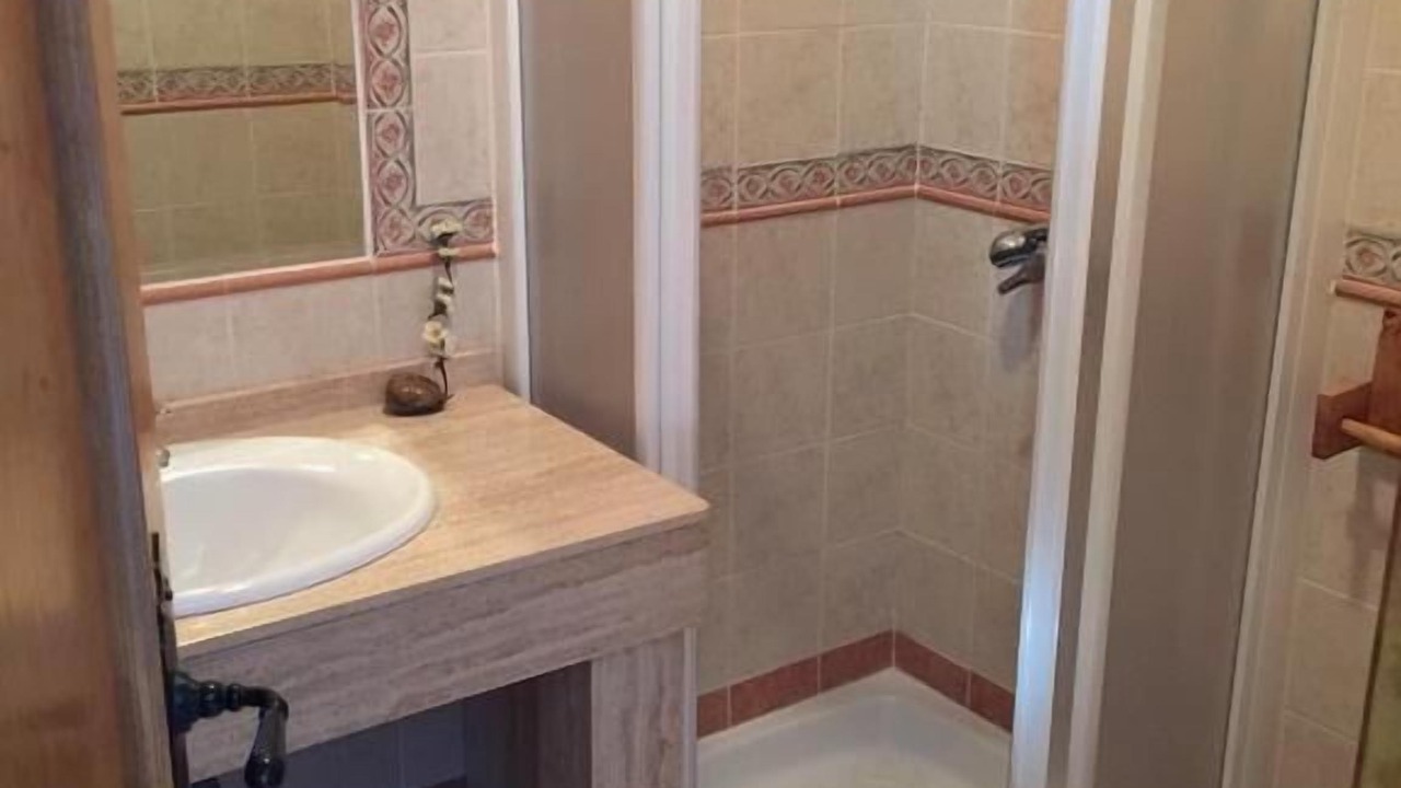 Photo of Bathroom in Herreruela de Oropesa