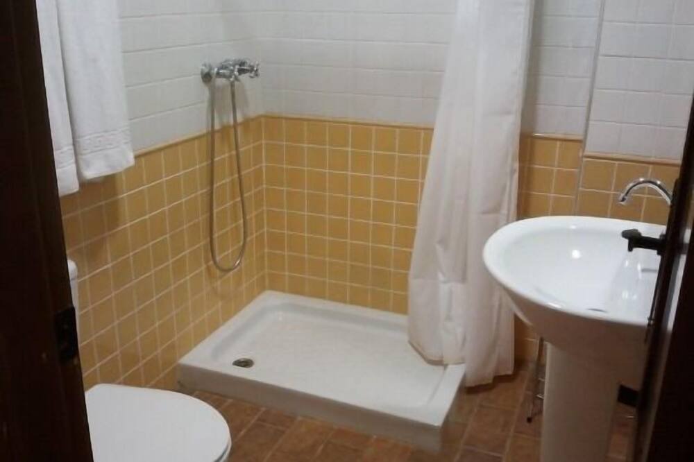 Photo of Bathroom in Cardena