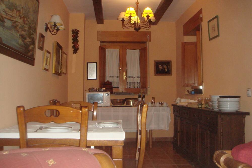 Photo of Kitchen in Lubian