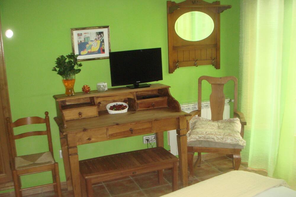 Photo of Bedroom in Lubian
