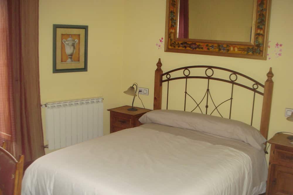 Photo of Bedroom in Lubian