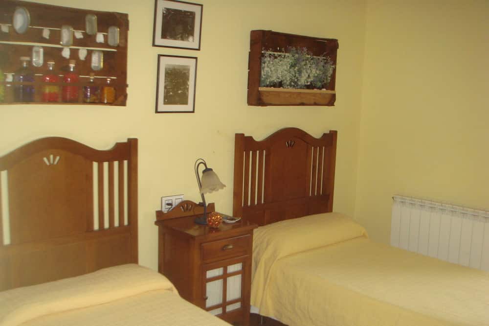 Photo of Bedroom in Lubian