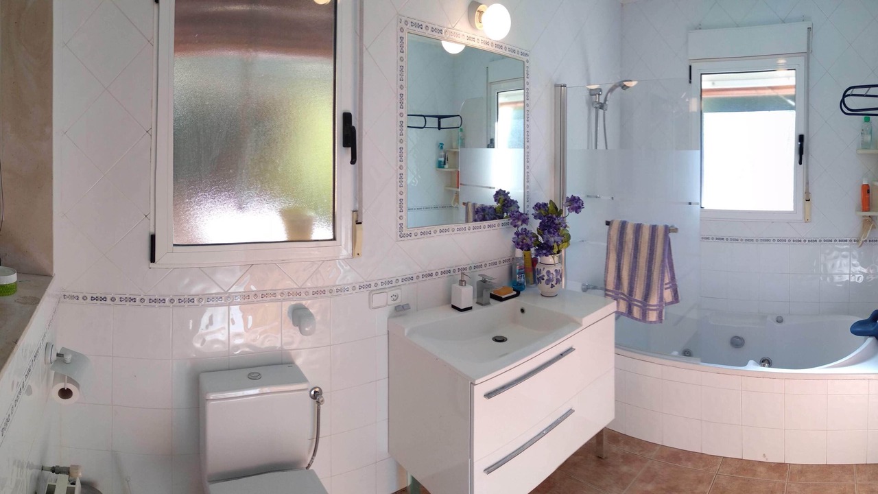 Photo of Bathroom in Biar