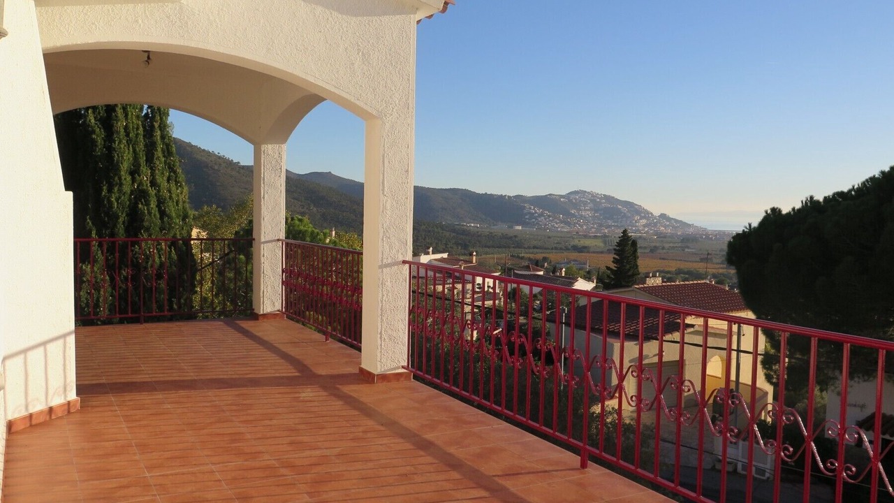 Photo of Patio Balcony in El Mas Fumats