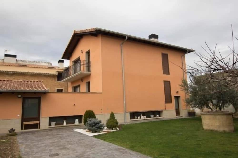 Photo of Outdoor in Obanos