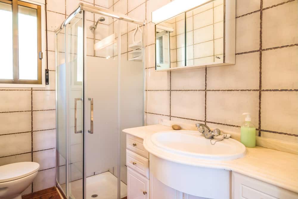 Photo of Bathroom in Andujar