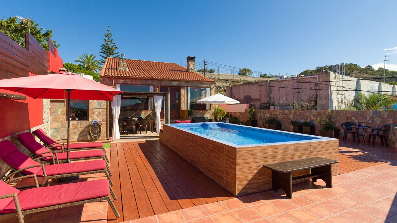 Photo of Outdoor in Moya