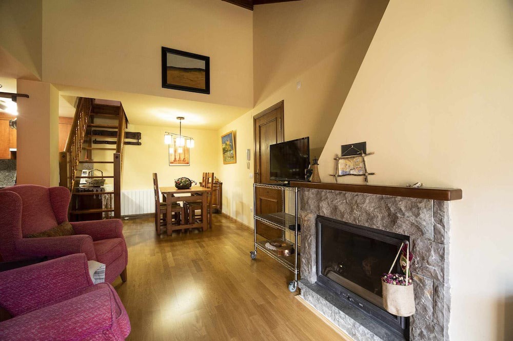Photo of Livingroom in Linsoles