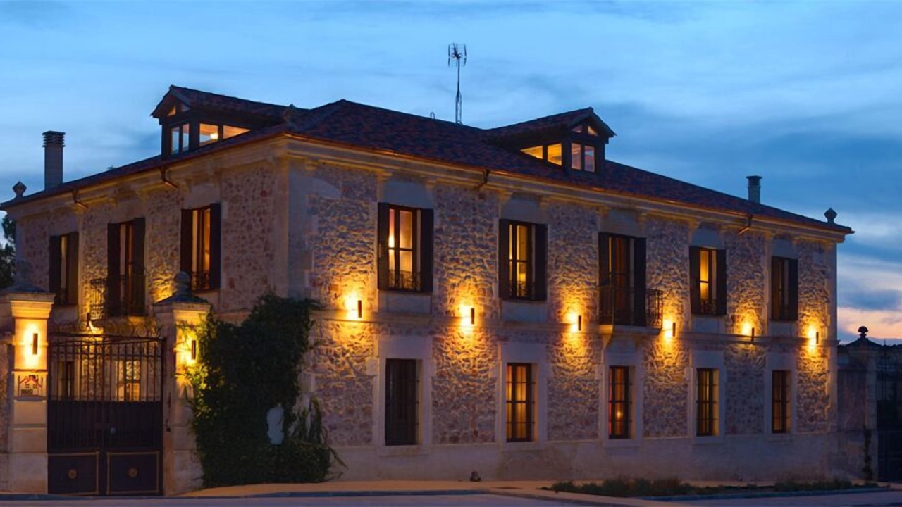 Photo of Buildings in Aldeanueva De La Serrezuela