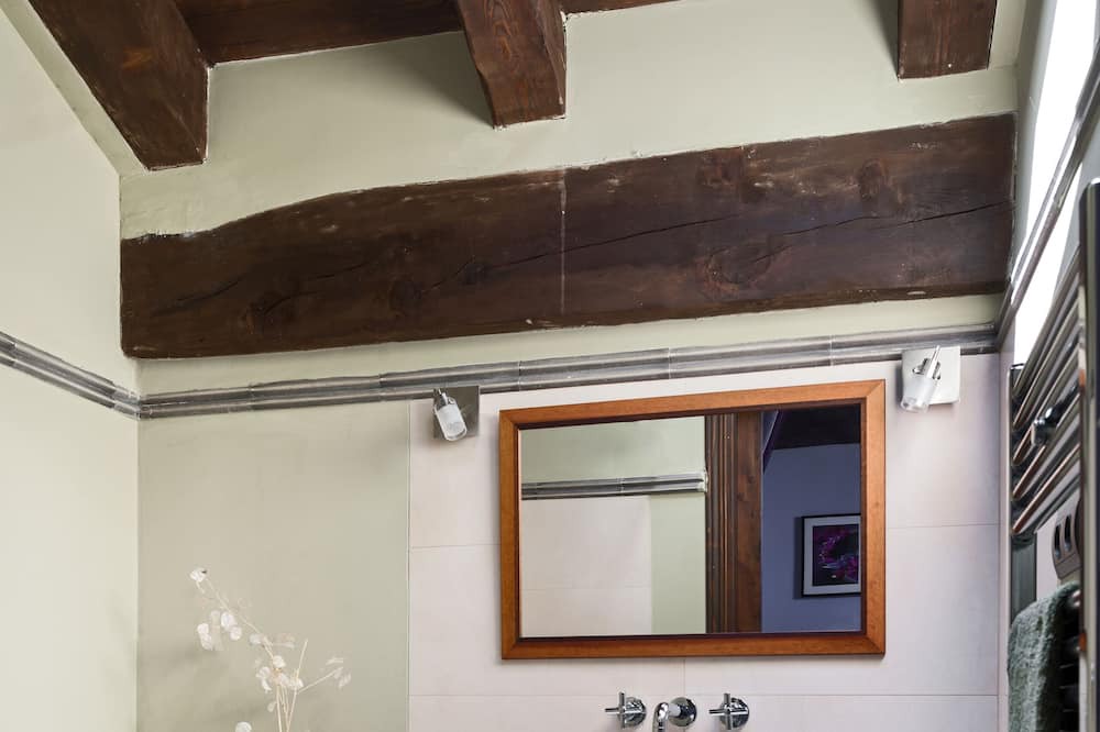 Photo of Bathroom in Majaelrayo
