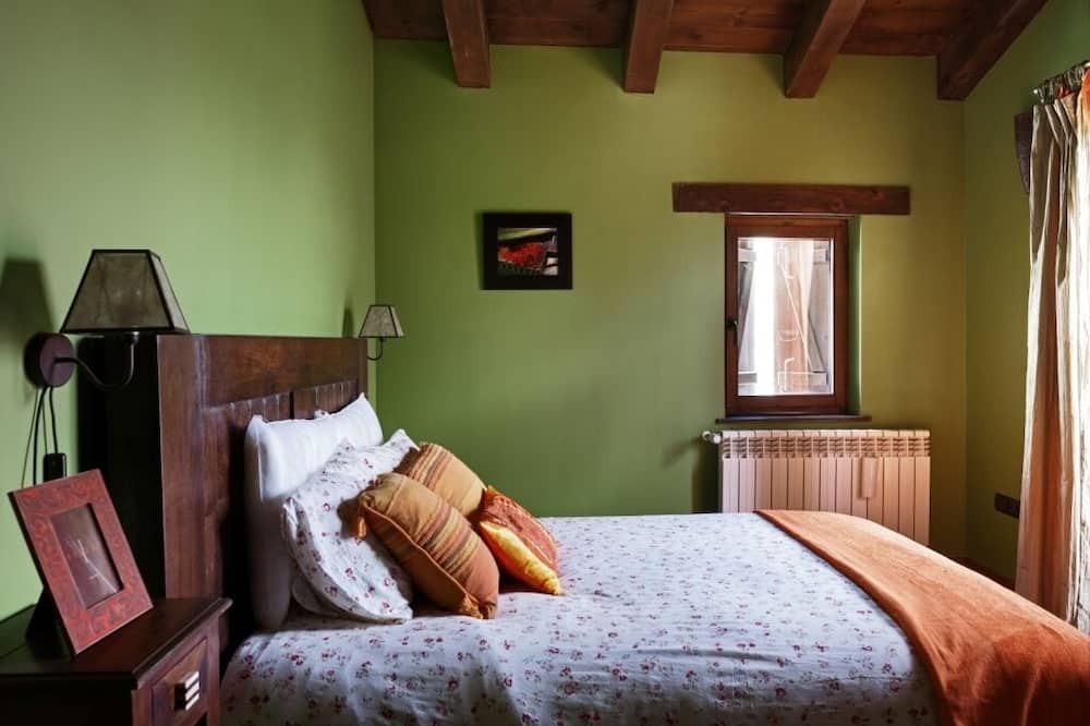 Photo of Bedroom in Majaelrayo