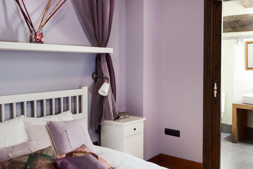Photo of Bedroom in Majaelrayo