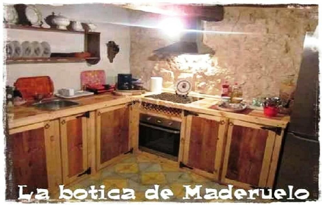 Photo of Kitchen in Maderuelo
