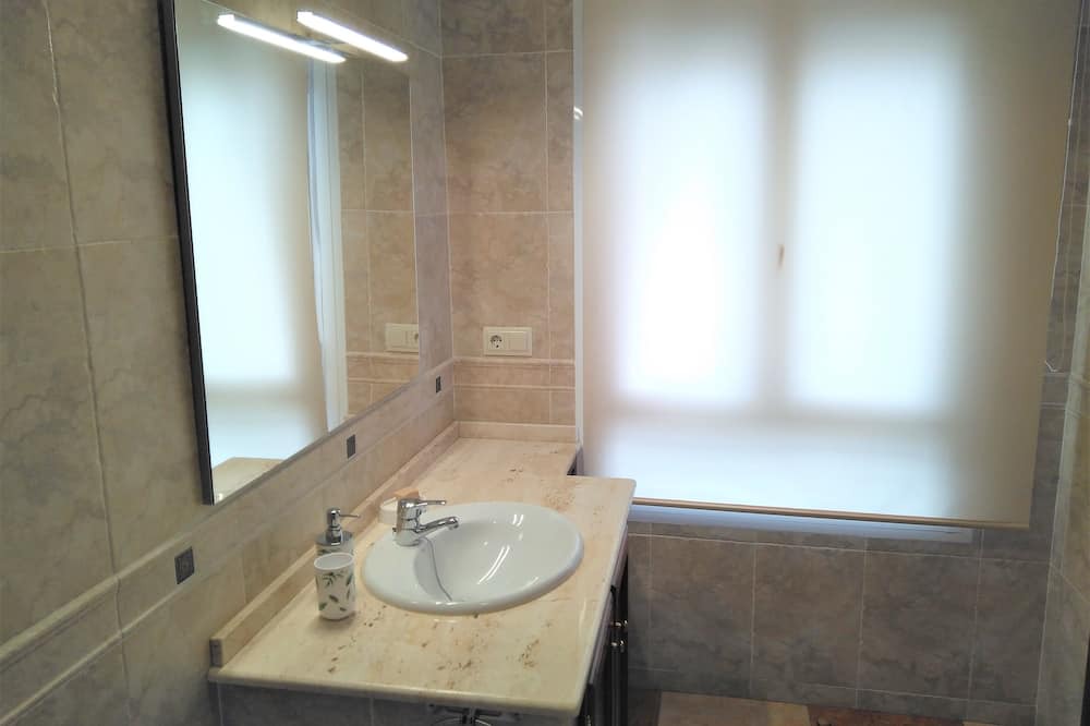 Photo of Bathroom in Villanueva de Cordoba