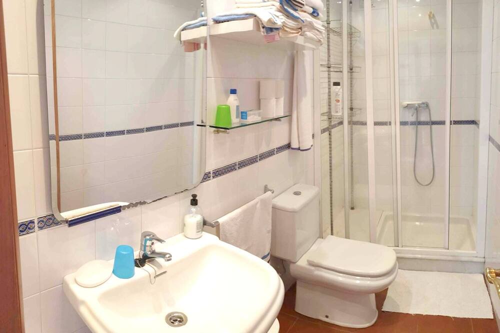 Photo of Bathroom in Maceira