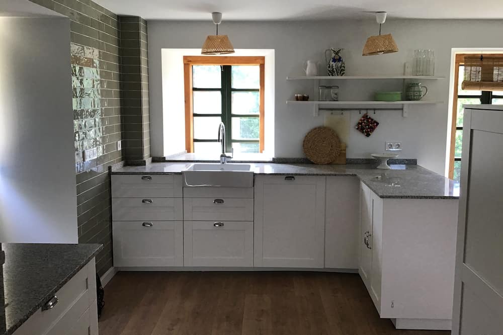 Photo of Kitchen in Callobre