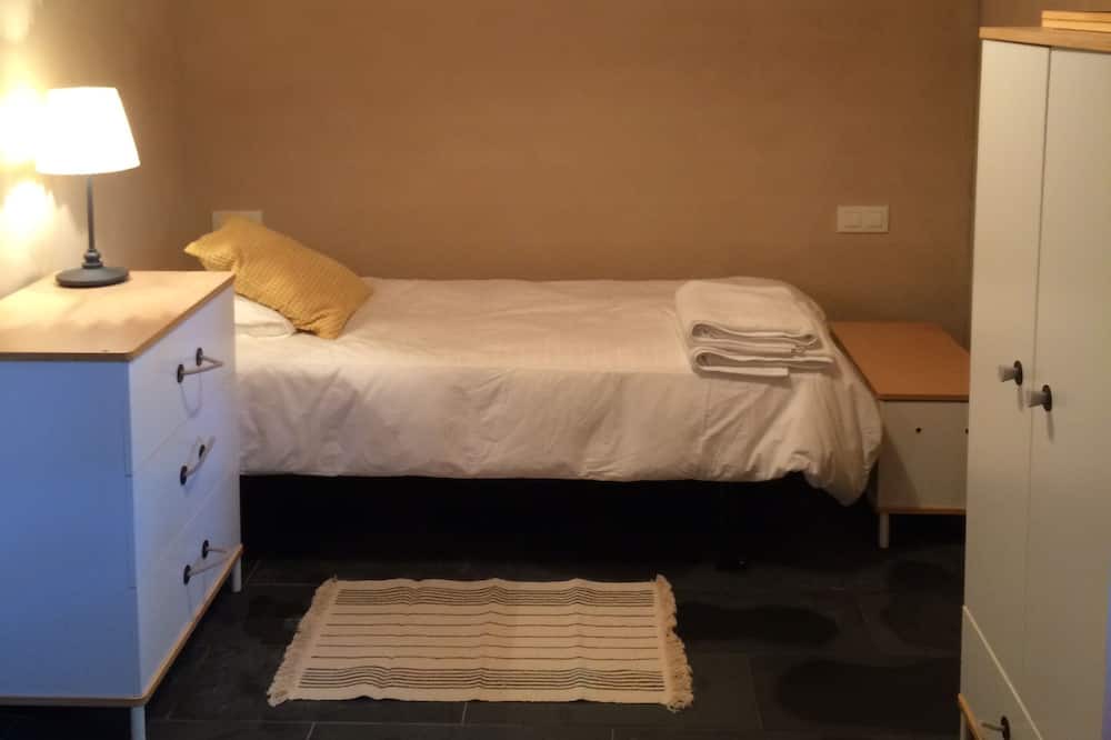 Photo of Bedroom in Callobre