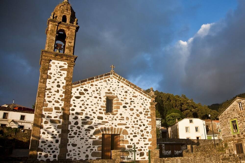 Photo of Outdoor in Callobre