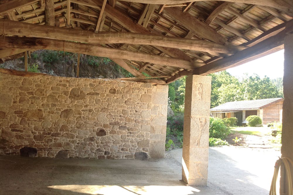 Photo of Others in Callobre