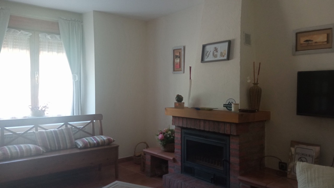Photo of Livingroom in Cremenes