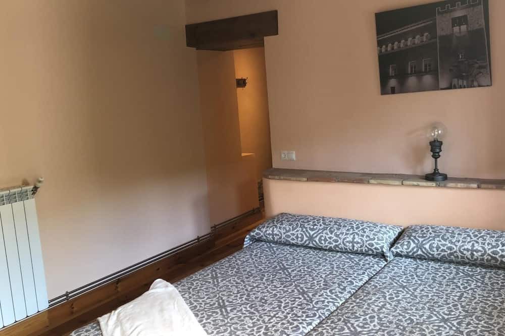 Photo of Bedroom in Valderrobres
