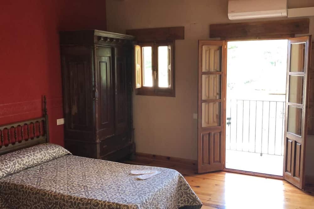 Photo of Bedroom in Valderrobres