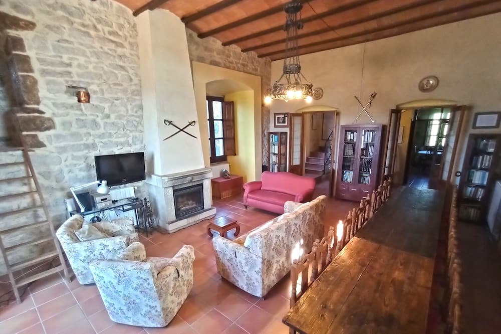 Photo of Livingroom in Amer
