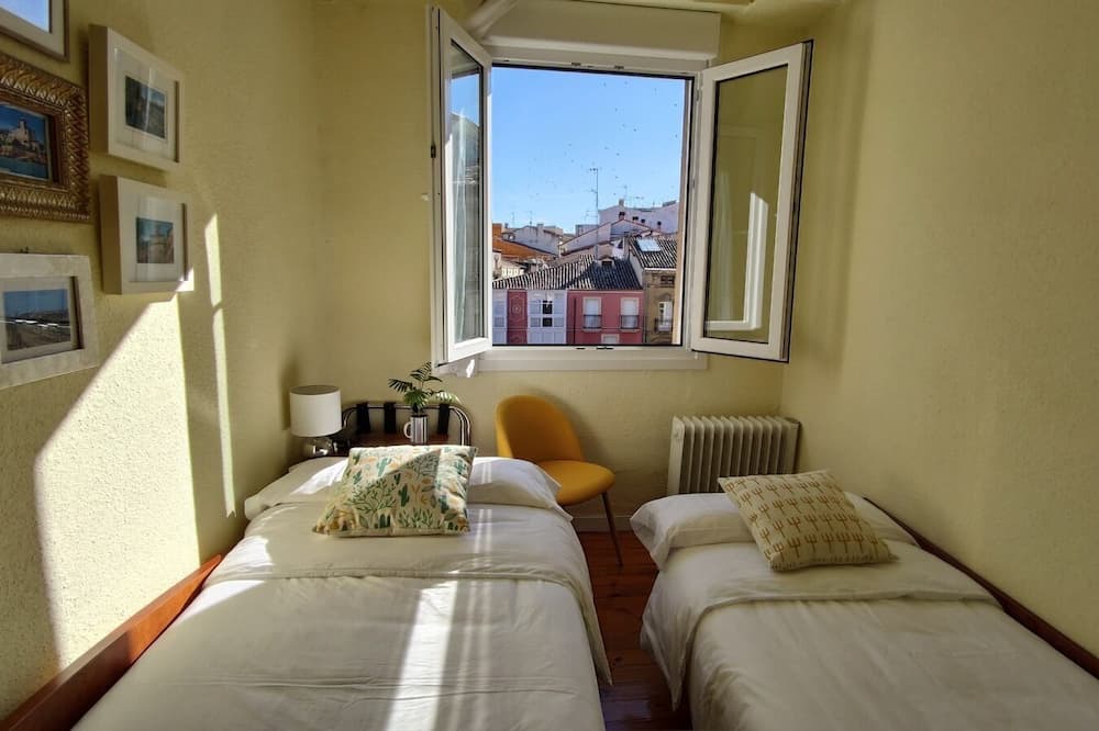 Photo of Bedroom in Haro