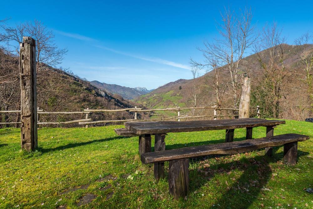 Photo of Outdoor in Llananzanes