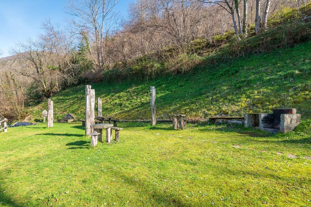 Photo of Outdoor in Llananzanes