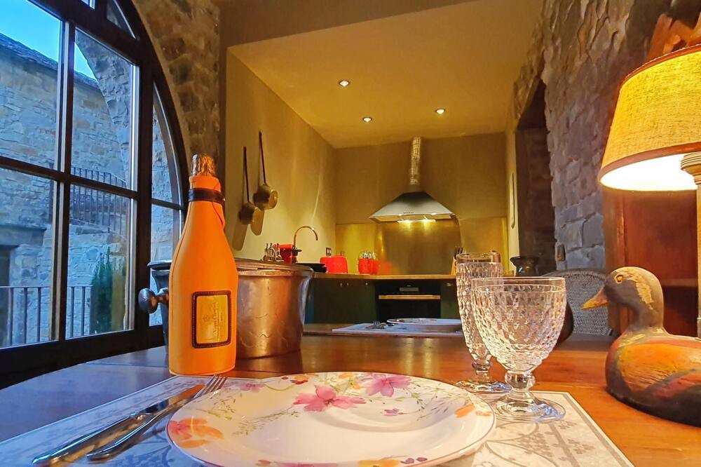 Photo of Kitchen in Banaston