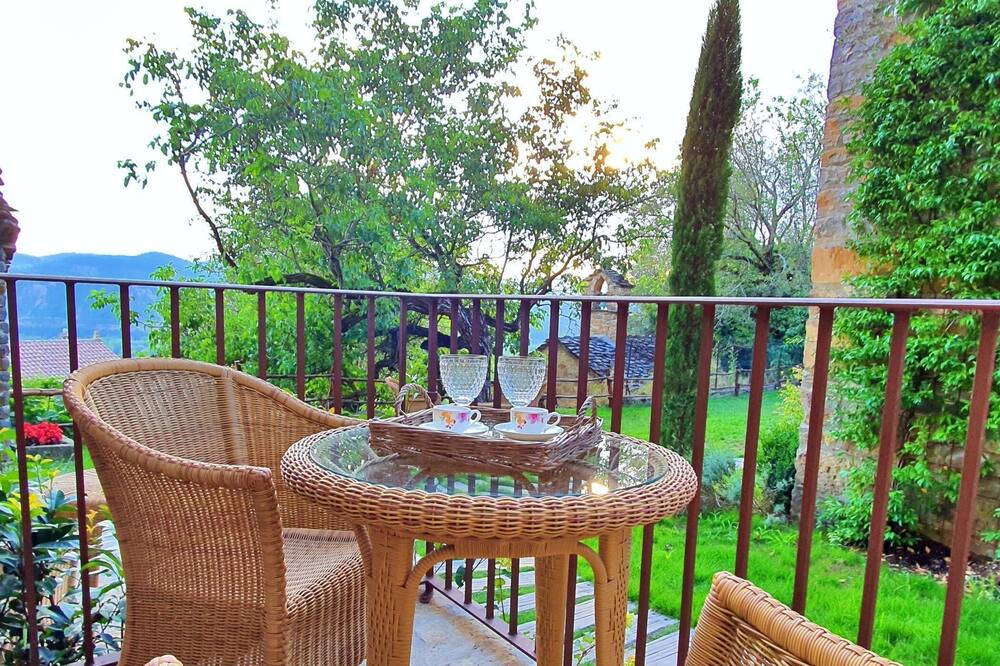 Photo of Patio Balcony in Banaston