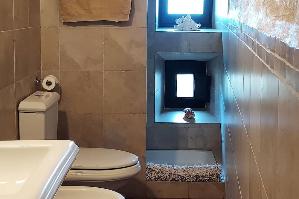 Photo of Bathroom in Llaes