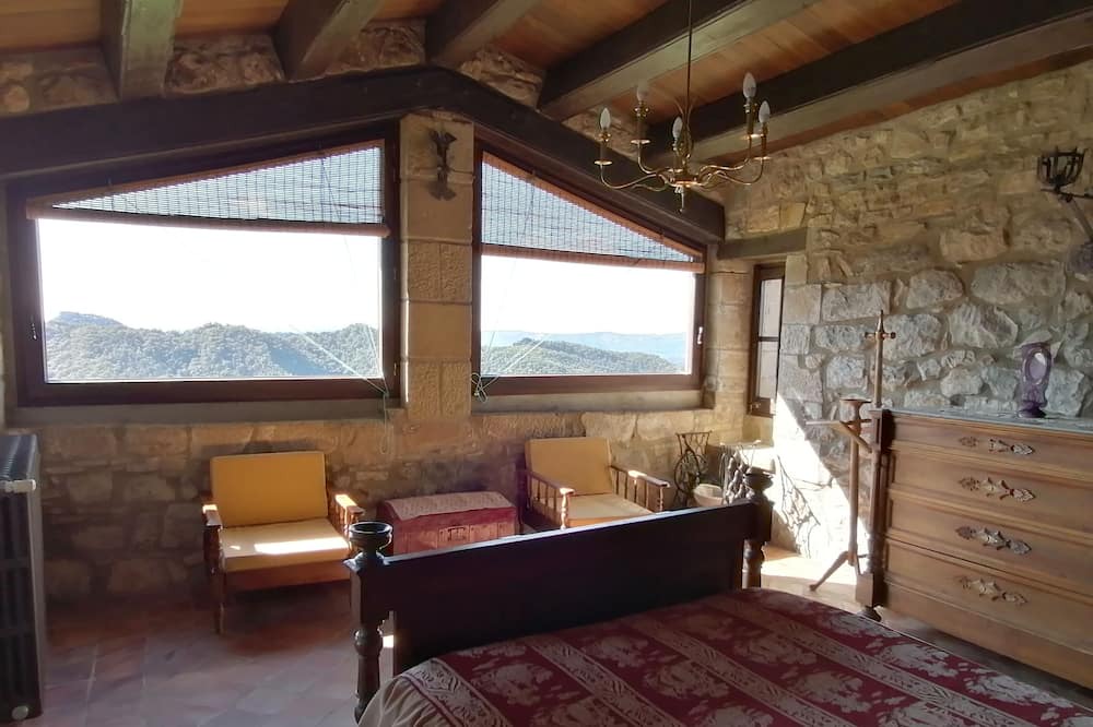 Photo of Bedroom in Llaes