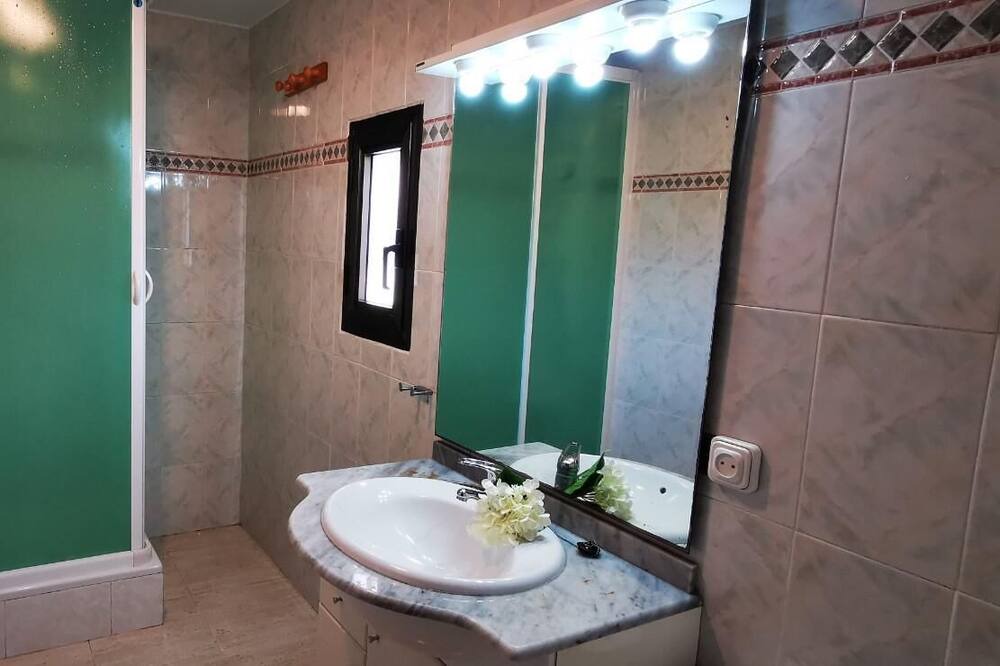 Photo of Bathroom in Can Carbonell
