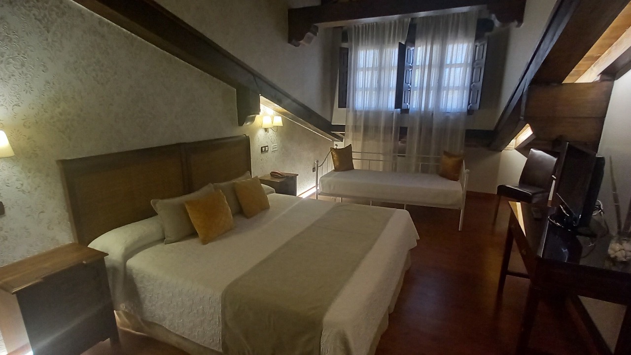 Photo of Bedroom in Santillana del Mar