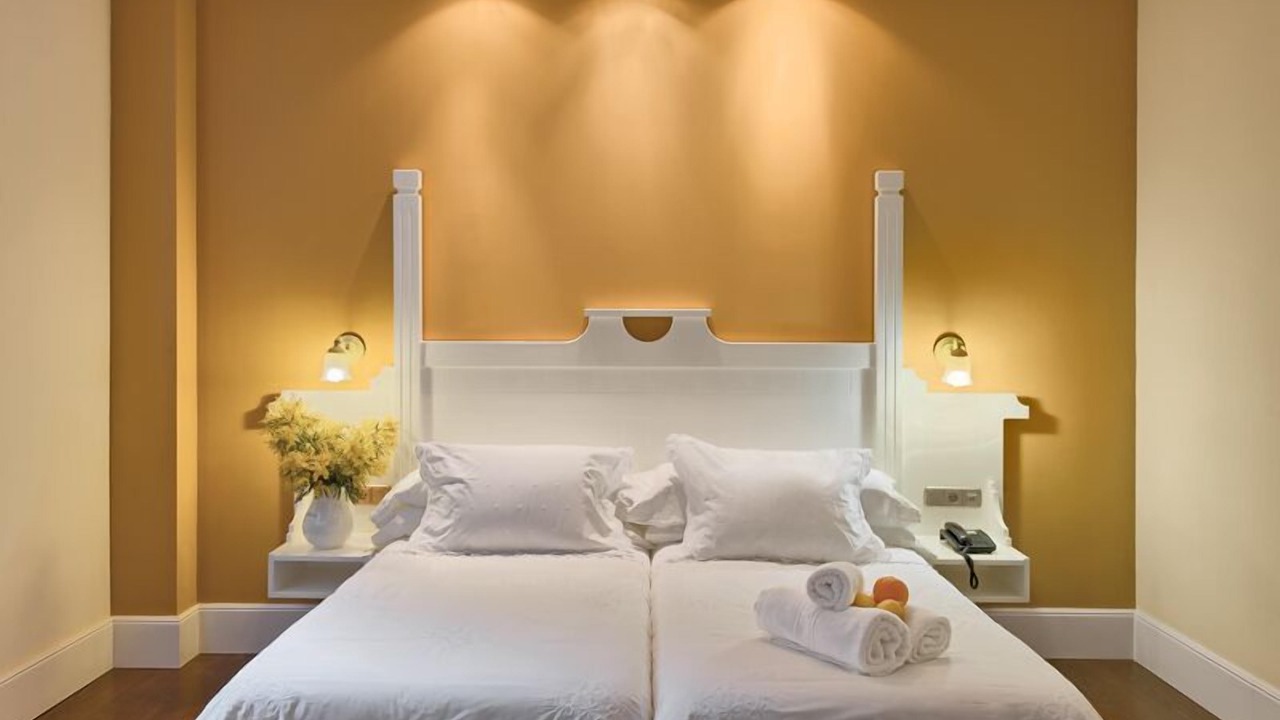 Photo of Bedroom in Penarrubia