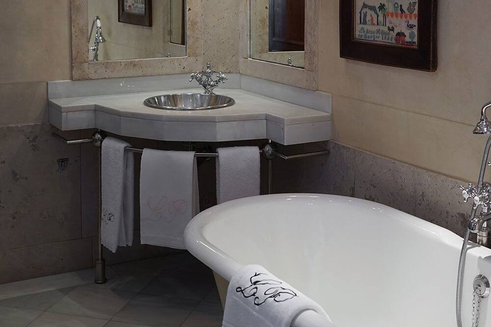 Photo of Bathroom in Burgos