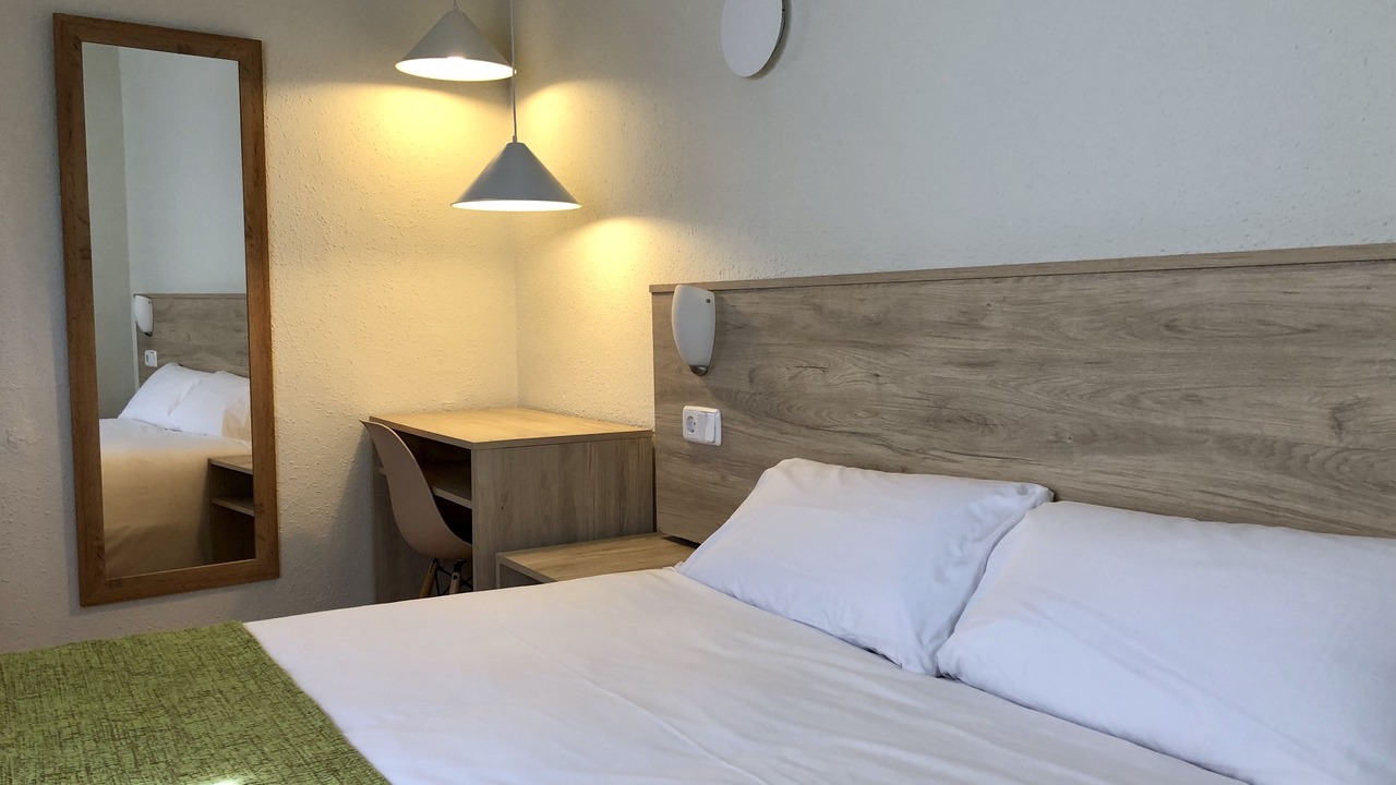 Photo of Bedroom in La Llotja-Born