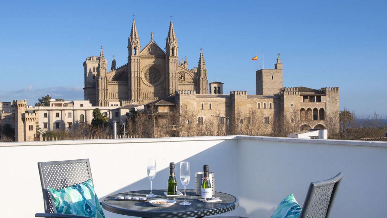 Photo of Outdoor in La Llotja-Born