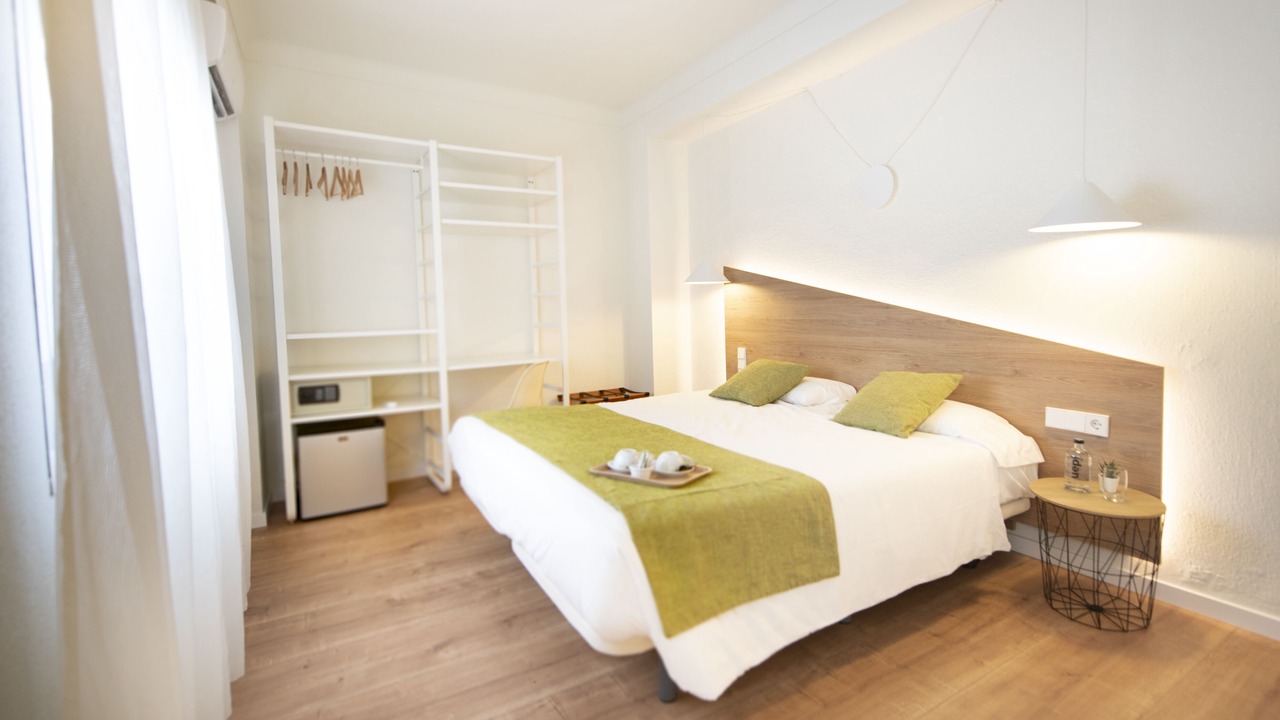 Photo of Bedroom in La Llotja-Born