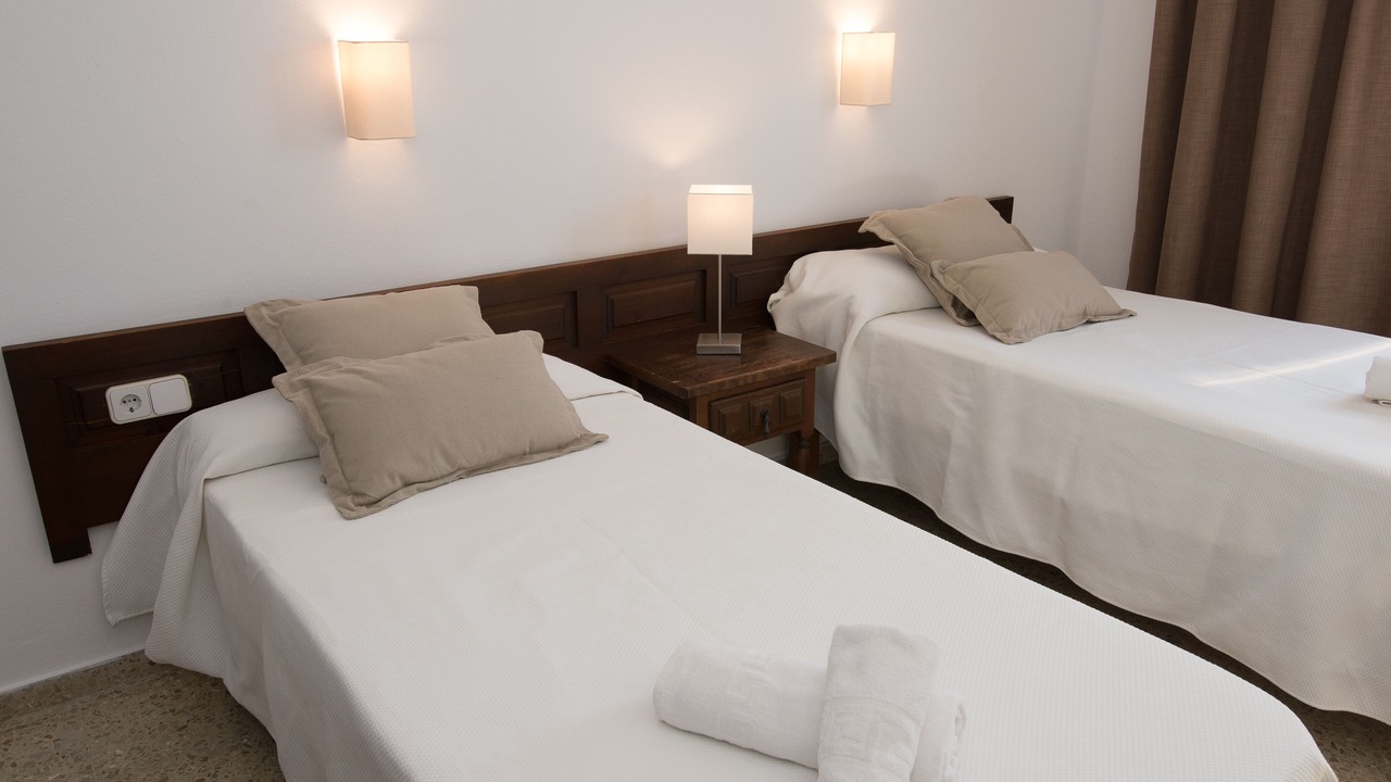 Photo of Bedroom in West End