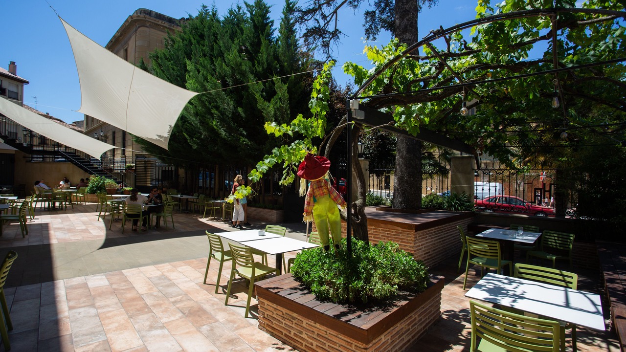 Photo of Patio Balcony in Haro
